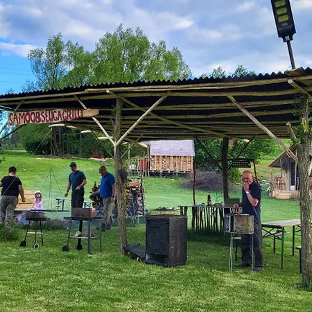 別荘 Altana Caloroczna Piotr Numer 6 - Herbergerowka Na Wsi Sloszow